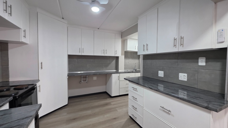 3 Bedroom Property for Sale in Diaz Beach Western Cape